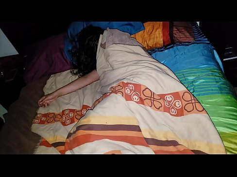 ❤️ Njërku qorton njerkën e tij të re ndërsa ajo fle. Porno fb në sq.sayhentai.ru ﹏