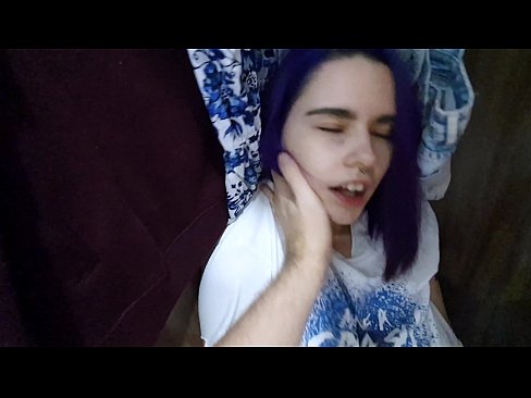 ❤️ Gjeta motrën time në dollap dhe e ndihmova të përfundonte Porno fb në sq.sayhentai.ru ﹏